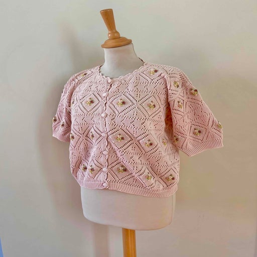 Top en crochet brodé