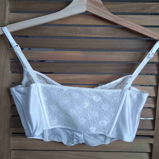 Lace bodice