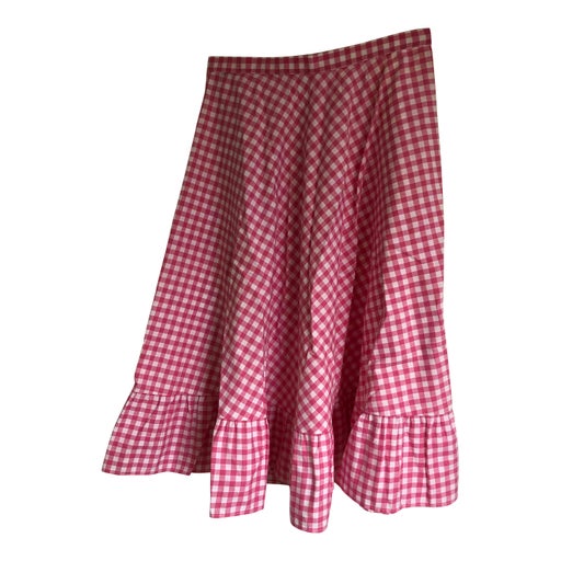Perfect for the barbie trend! Gingham skirt