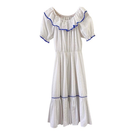 Robe en broderies anglaises