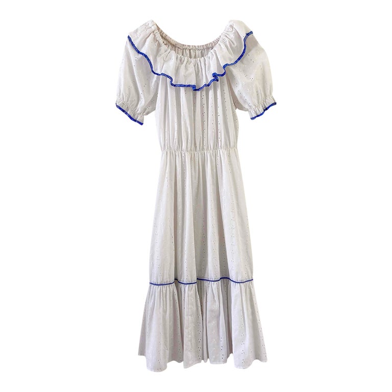 Robe en broderies anglaises