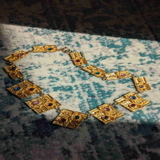 Collier ras de cou