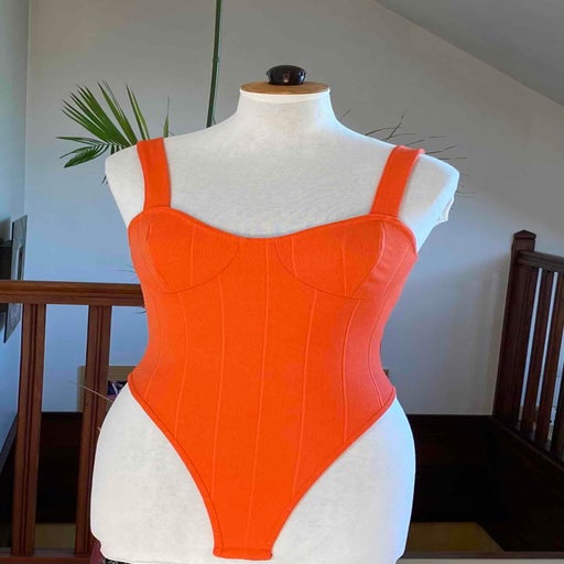 Body corail