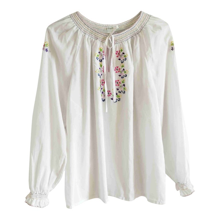 Blouse brodée