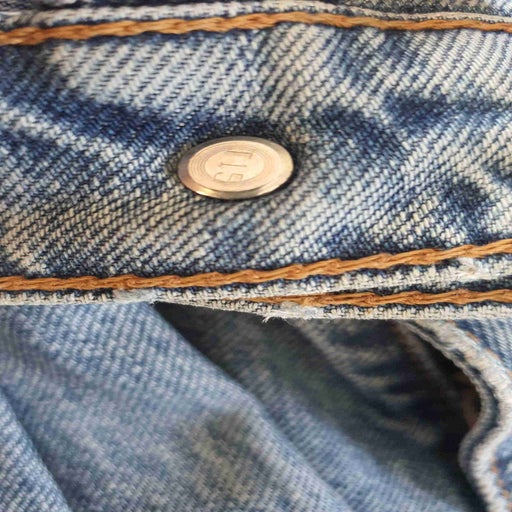 Jean Levi's 512