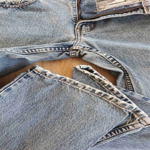 Jean Levi's 512