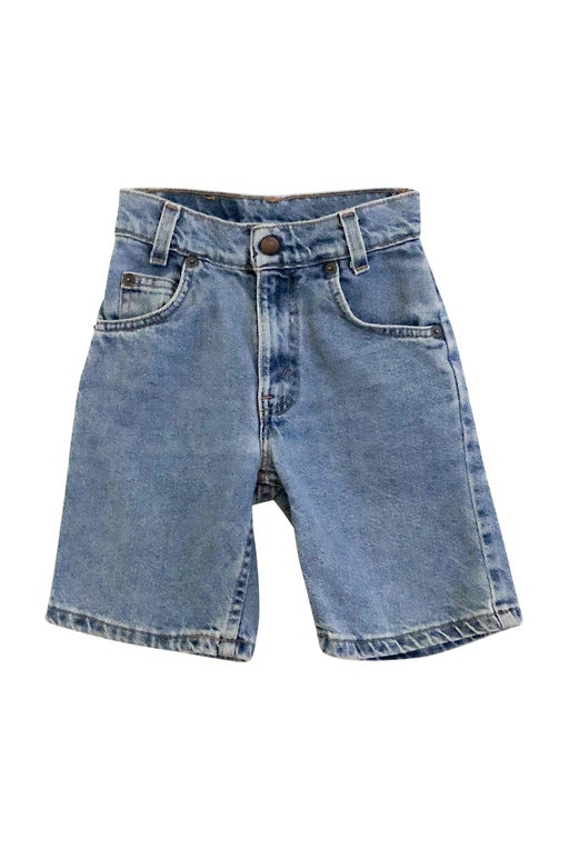 Short Levi’s 