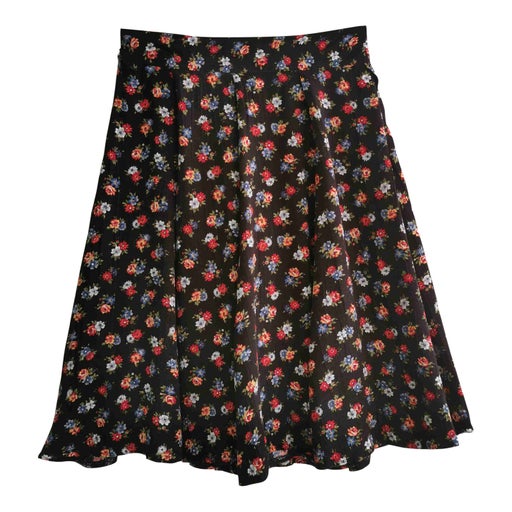 Floral short skirt