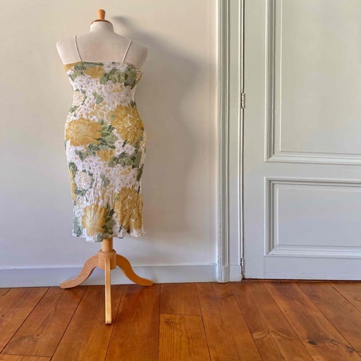 Robe nuisette à fleurs