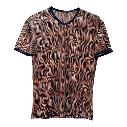 Patterned top
