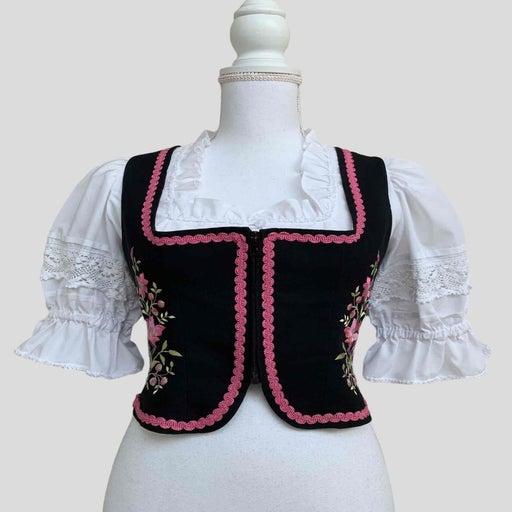 Gilet sans manches brodé