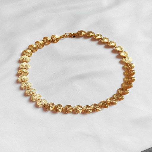 Collier ras du cou