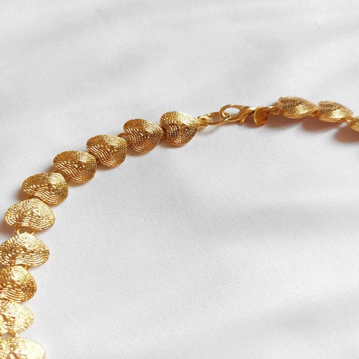 Collier ras du cou