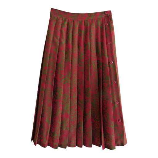 Pleated skirt