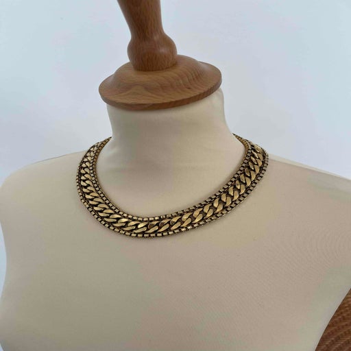 Gold metal necklace
