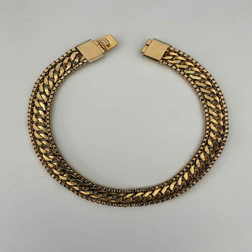 Gold metal necklace