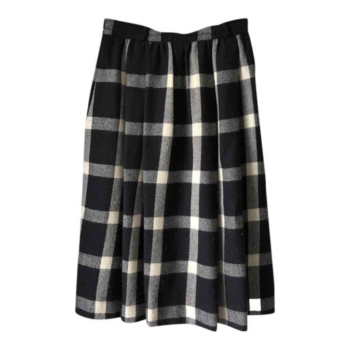Wool skirt