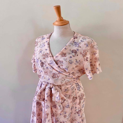 Robe portefeuille à fleurs