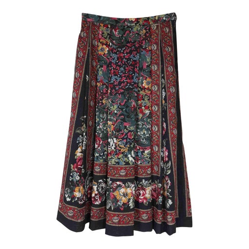 Long wool skirt