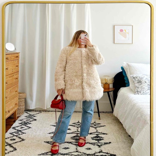 Manteau en fausse fourrure