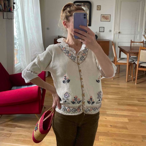 Embroidered cardigan