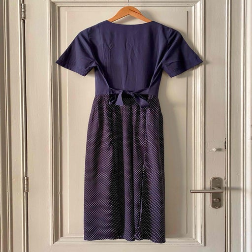 Robe longue à pois