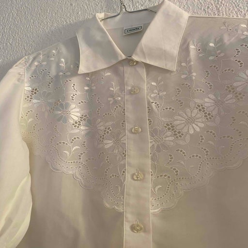 Embroidered blouse