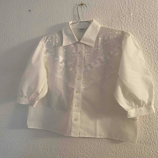 Embroidered blouse