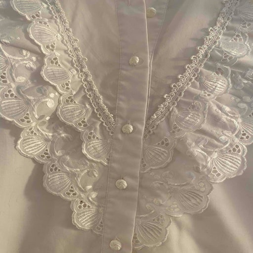 Embroidered blouse