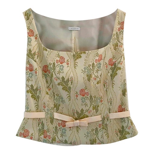 Floral strapless top