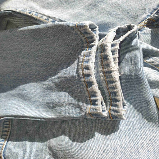 Jean Levi's 517 W28L30