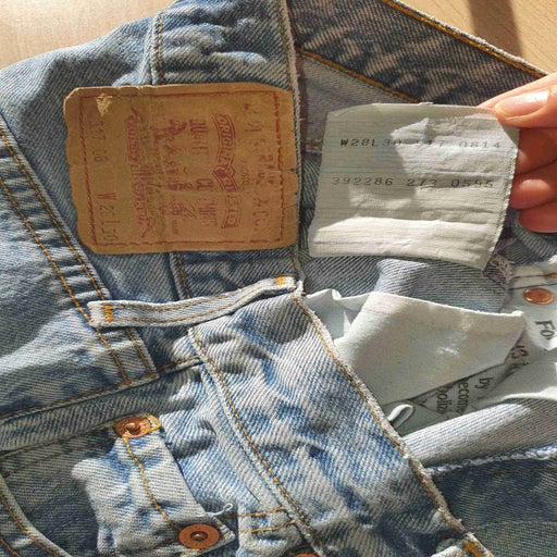 Jean Levi's 517 W28L30
