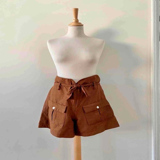 Linen shorts