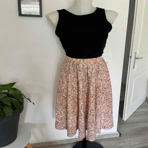 Floral skirt