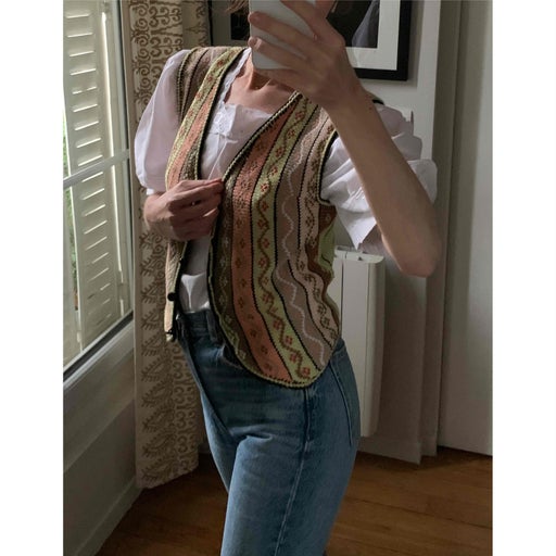 Knitted vest
