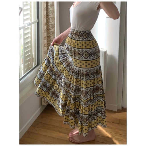 Long Provençal skirt