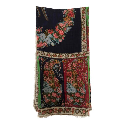 Nina Ricci stole