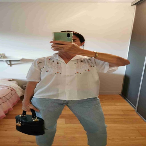 Top brodé