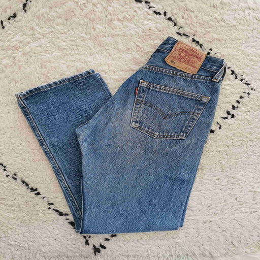Jean Levi's 501 W27L30