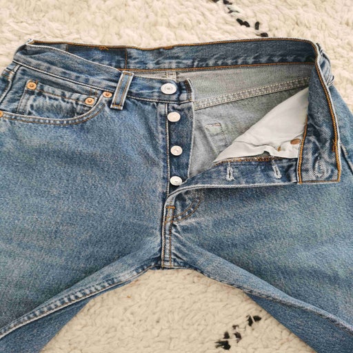 Jean Levi's 501 W27L30
