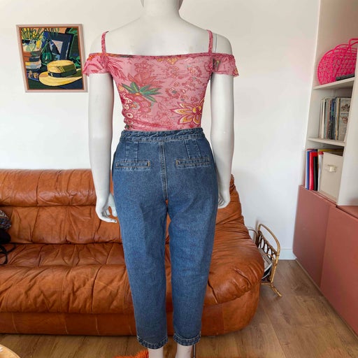 Top en mesh à fleurs