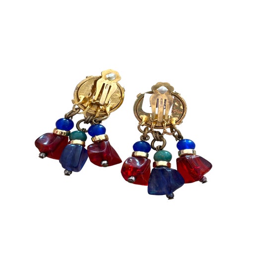 Clip earrings