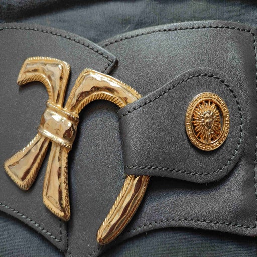Wide belt