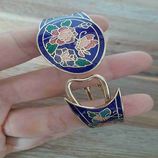 Flower cuff