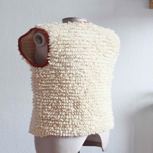 Sleeveless wool vest