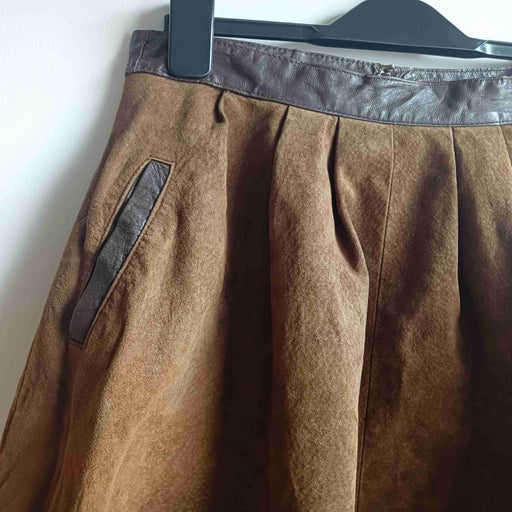 Suede skirt