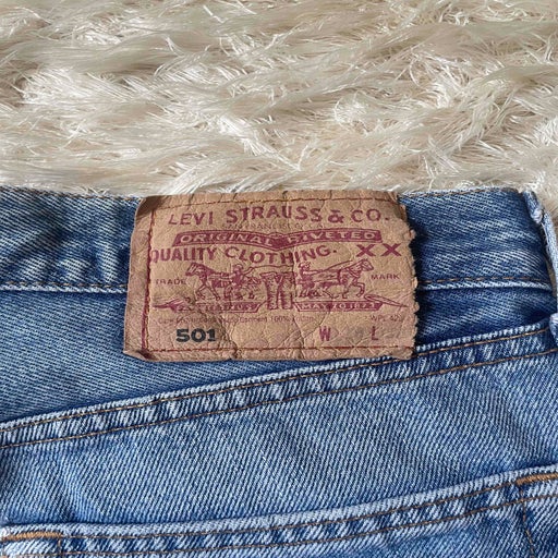 Jean Levis' 501 W28L32
