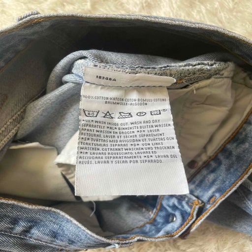 Jean Levis' 501 W28L32