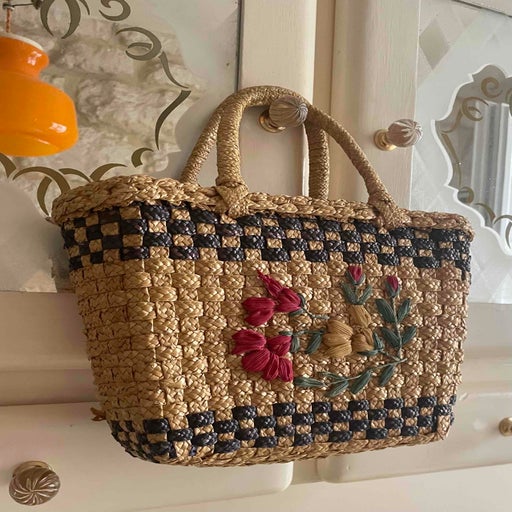 Mini flower basket