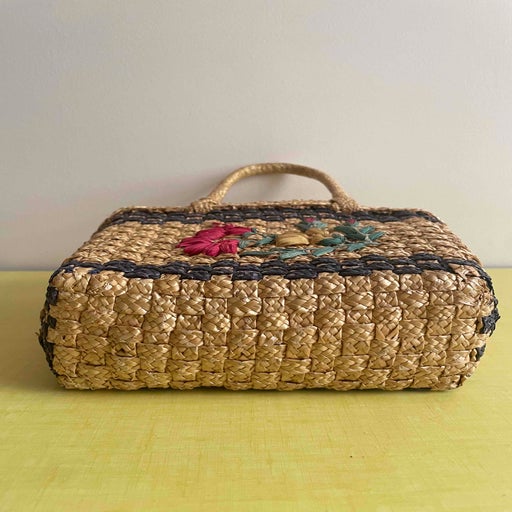 Mini flower basket